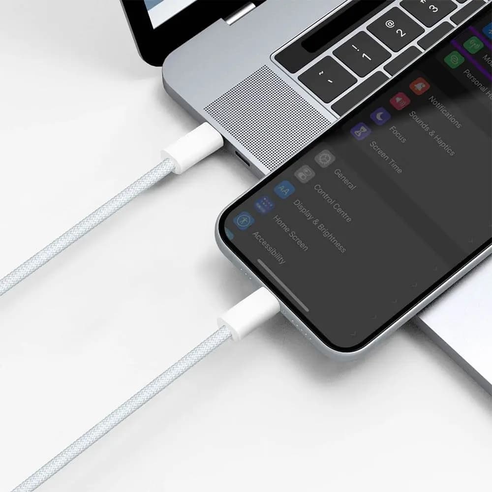 Câble Data Type-C vers Type-C Apple 60W (1m) Blanc