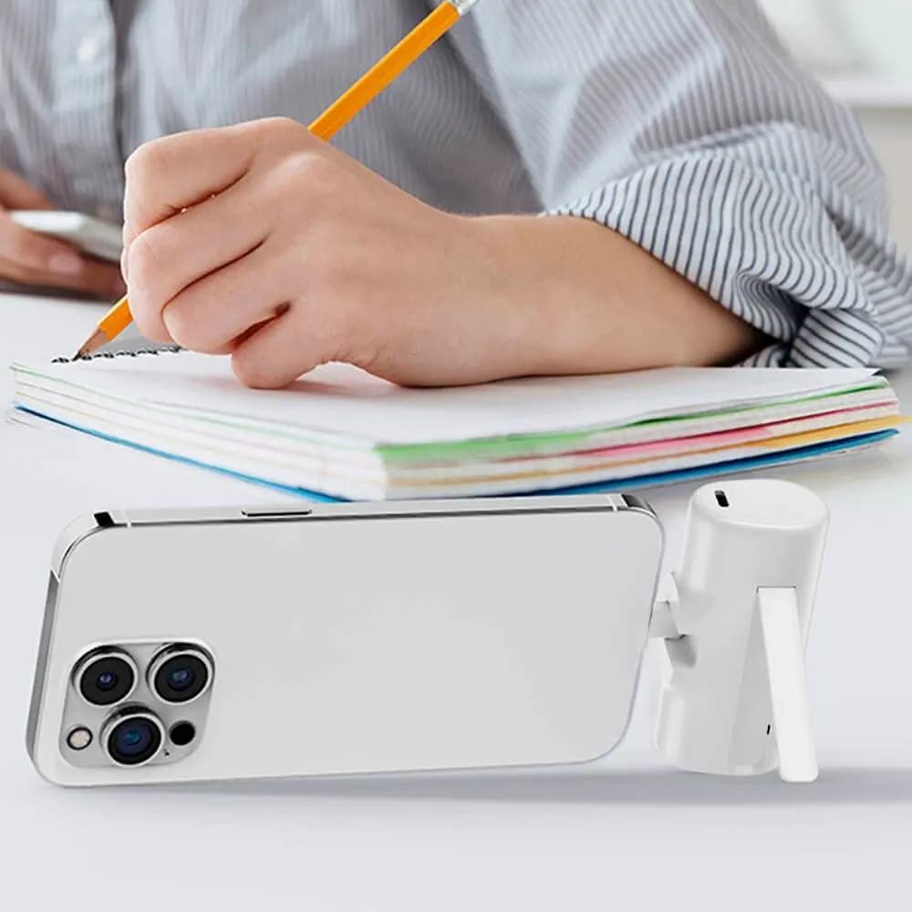 Batterie externe Lightning 5000mAh avec écran digital et support intégré – Wiwu Wi-P017-L Blanc - Vue 17